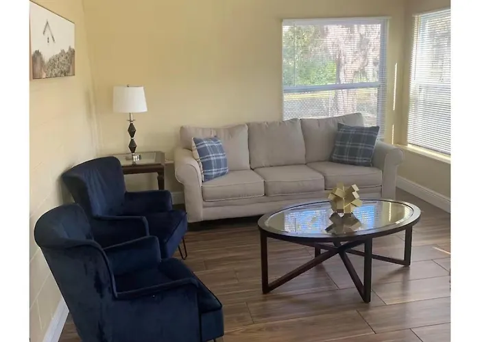 3Bdr2Bath Home In Lutz Close To Tampa, 20 Min To Stadium, Airport